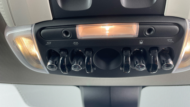 MINI Hatchback 2.0 Cooper S Classic Premium 5dr Auto Petrol Hatchback